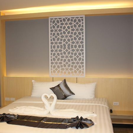 Sleep Inn Phuket Patong Bagian luar foto